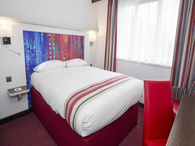 Ramada Milton Keynes Ξενοδοχείο Εξωτερικό φωτογραφία