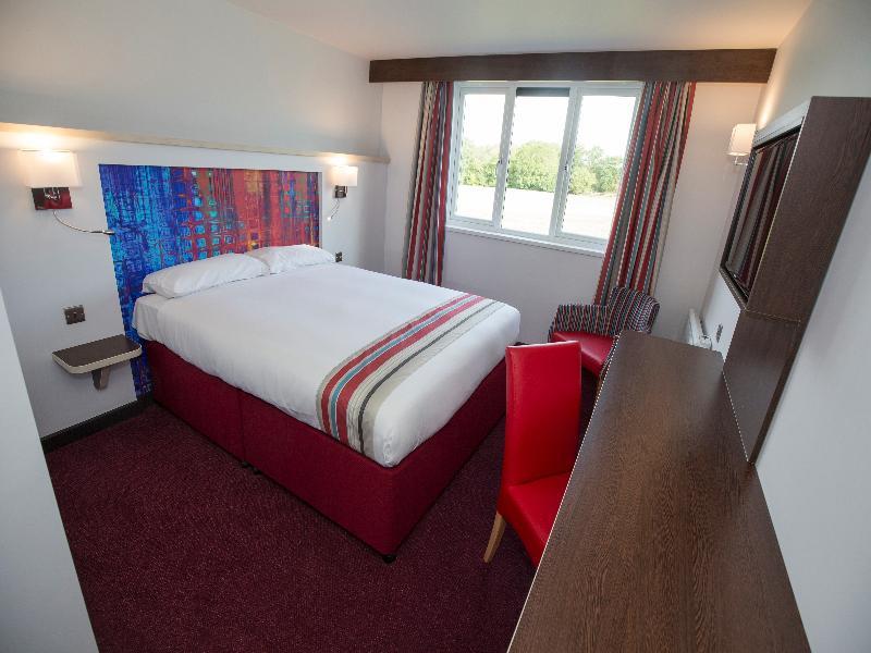 Ramada Milton Keynes Ξενοδοχείο Εξωτερικό φωτογραφία