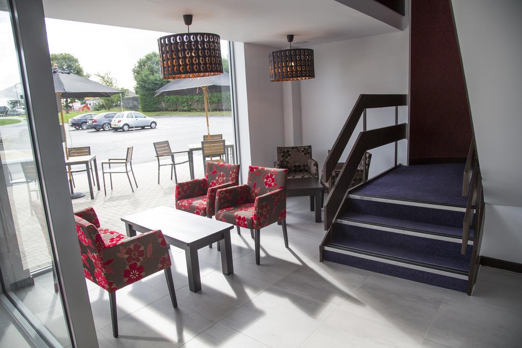 Ramada Milton Keynes Ξενοδοχείο Εξωτερικό φωτογραφία
