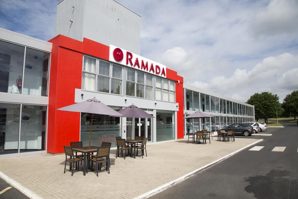Ramada Milton Keynes Ξενοδοχείο Εξωτερικό φωτογραφία